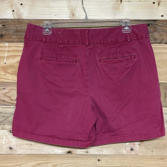 Loft size 6 Mauve Pink Color Mid-rise 6” Inseam The Riviera Shorts with Pockets - Picture 8 of 10